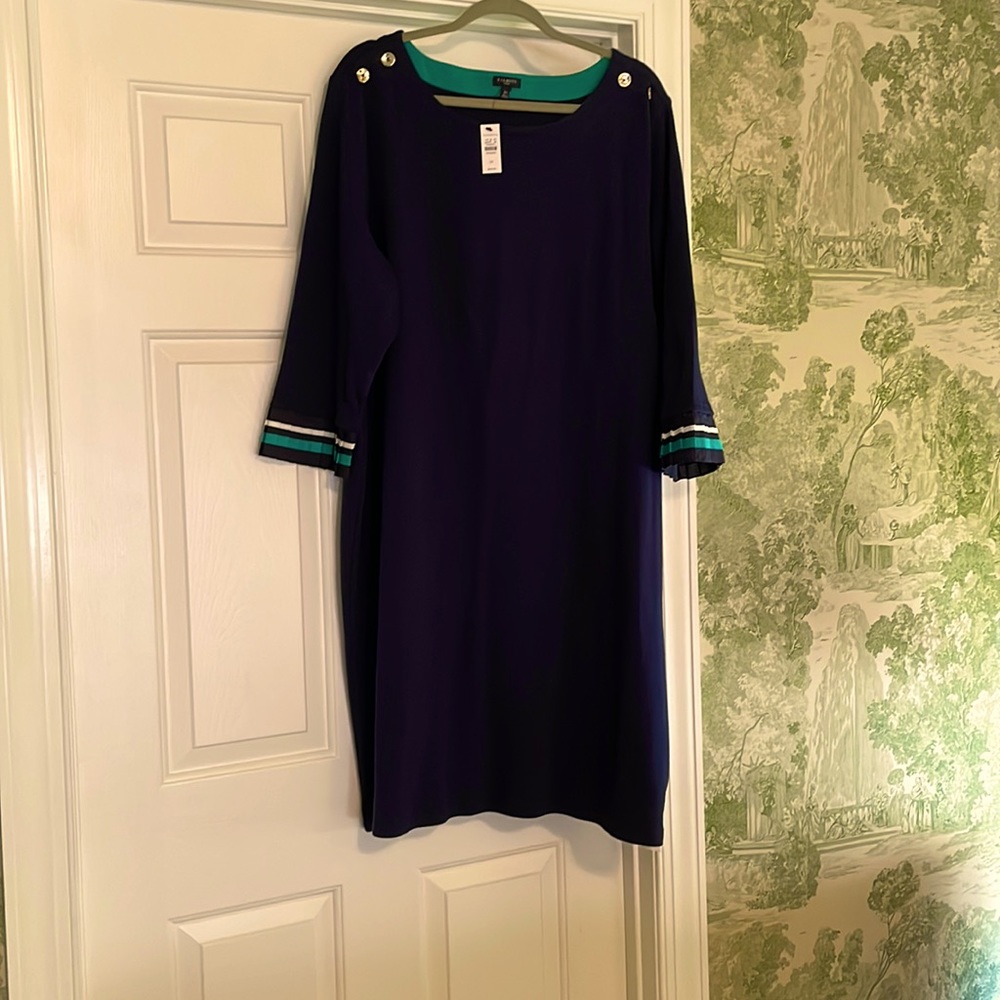Navy sheath with fun button and sleeve details